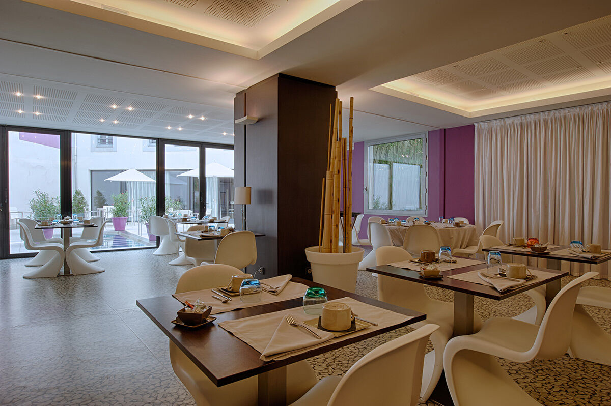 Le Rex Hotel Tarbes Dış mekan fotoğraf